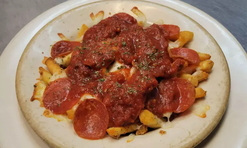 Pepperoni Pizza Fries